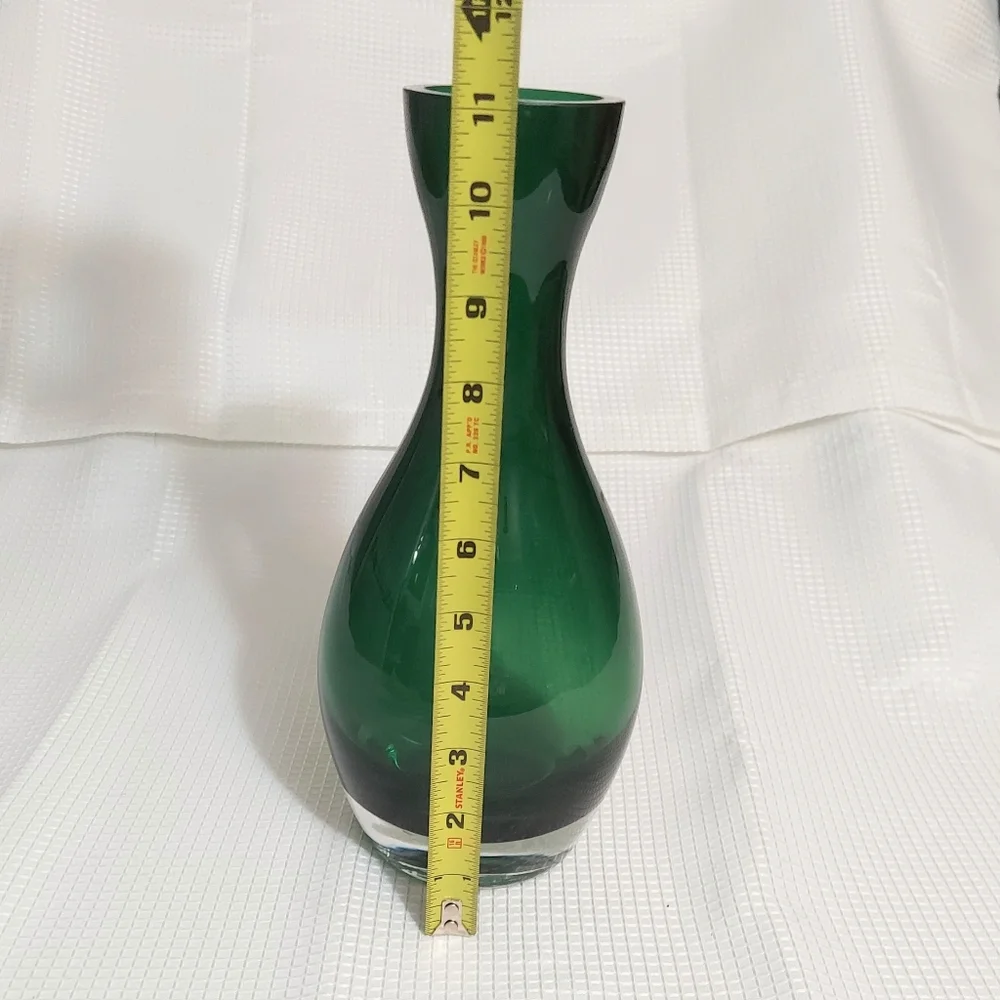 Emerald Diva Crate & Barrel Glass Floral Vase Clear Bottom Poland